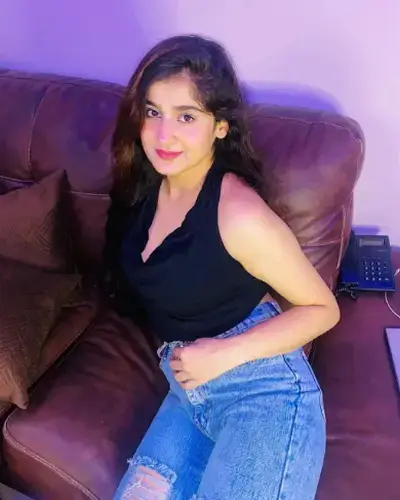 Call Girls Dhaniakhali